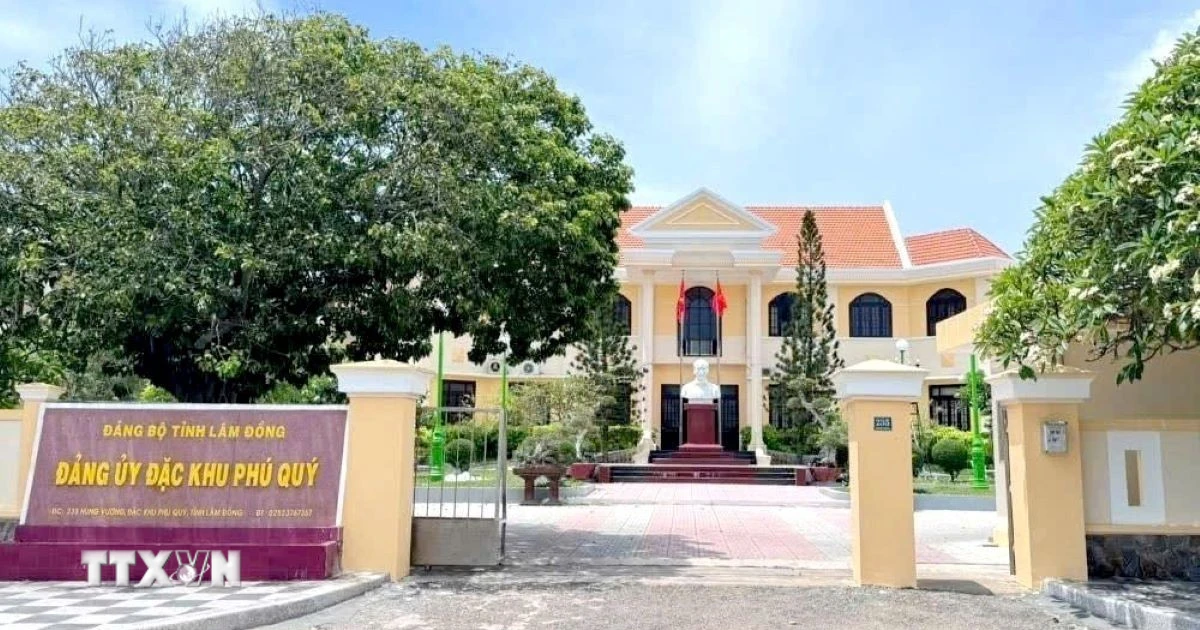 Đặc khu Phú Quý - động lực phát triển kinh tế biển và du lịch