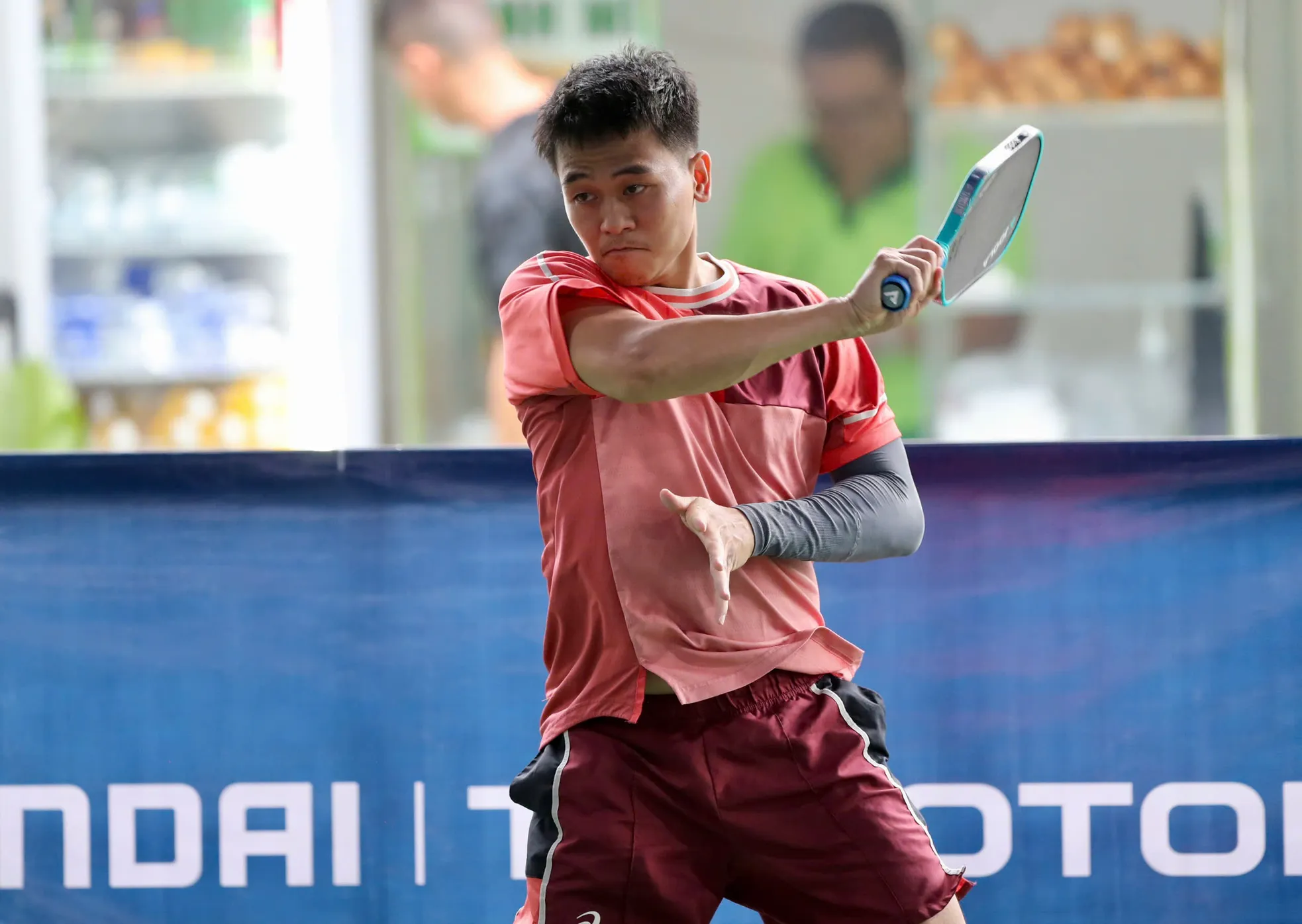 Những khoảnh khắc ấn tượng trong ngày đầu tranh tài của Giải Vô địch Pickleball Việt Nam 2025 ảnh 3