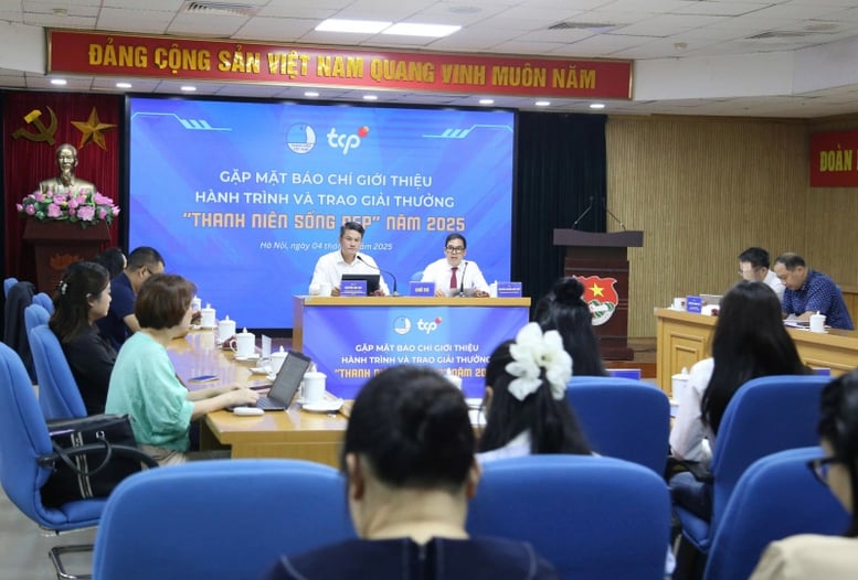 Vinh danh 20 gương thanh niên 'sống đẹp' tiêu biểu toàn quốc năm 2025- Ảnh 1.