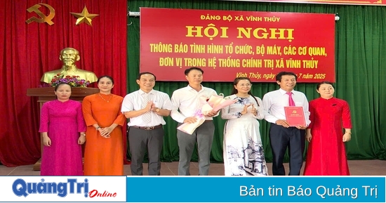 គណៈកម្មាធិការបក្សឃុំ Vinh Thuy បានរៀបចំសន្និសីទលើកដំបូងរបស់ខ្លួន។