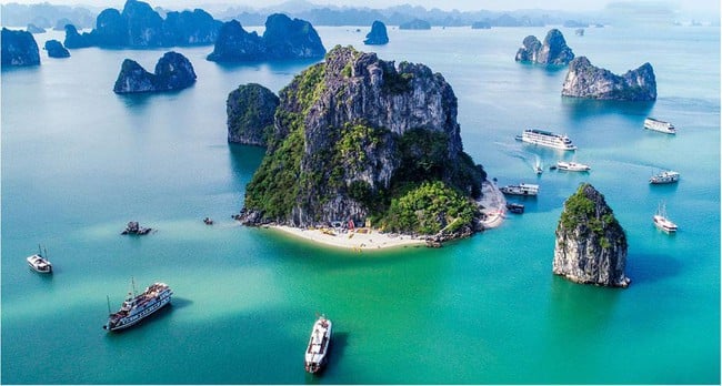 Hoàn tất rà soát tên địa danh đơn vị hành chính cấp xã mới trong phạm vi lập Quy hoạch bảo quản, tu bổ, phục hồi Vịnh Hạ Long - Ảnh 1.