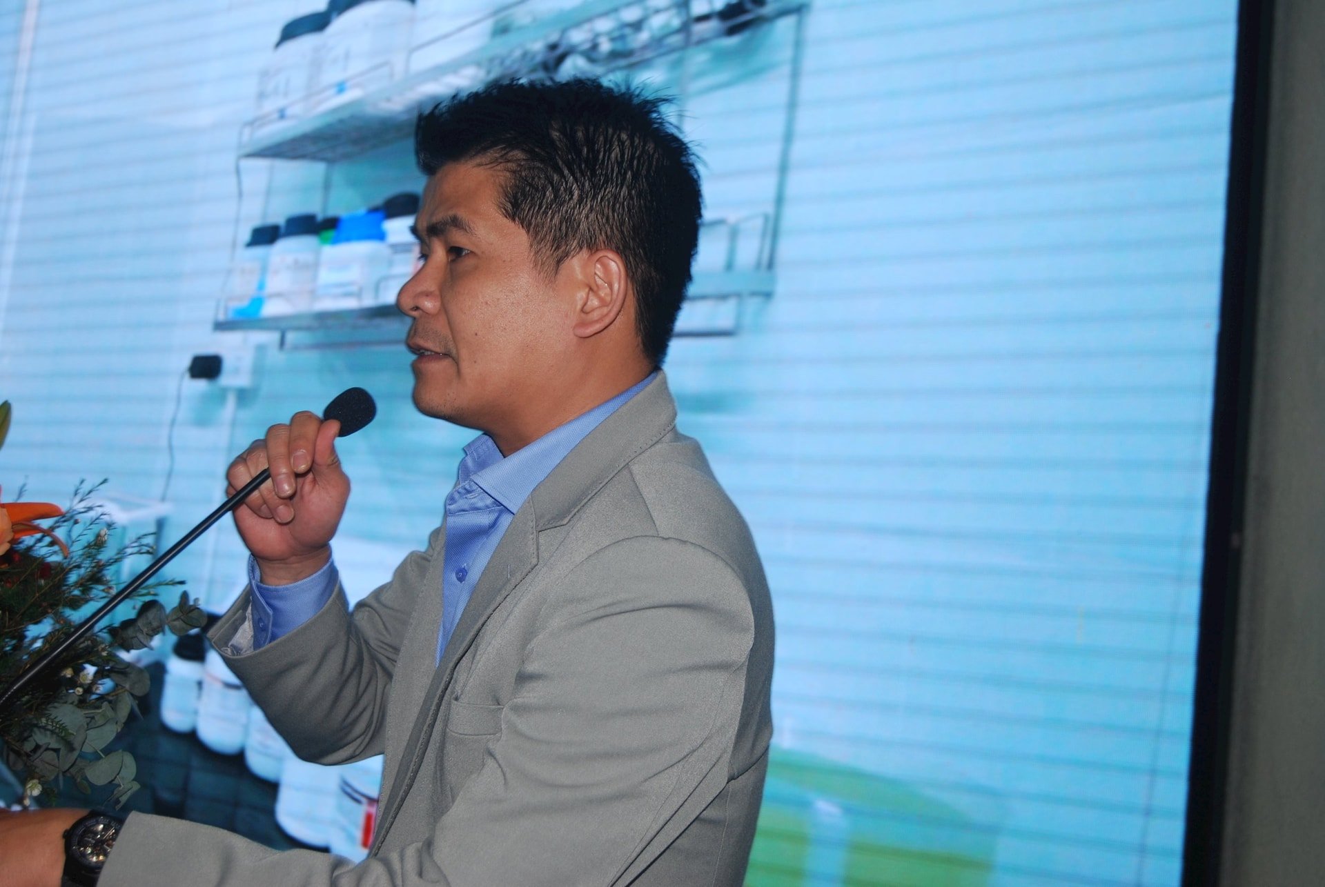 Ông Hồ Anh Dũng , Giám đốc Công ty TNHH CNSH F1 Chia sẻ về khởi nghiệp trong lĩnh vực nông nghiệp ứng dụng công nghệ cao