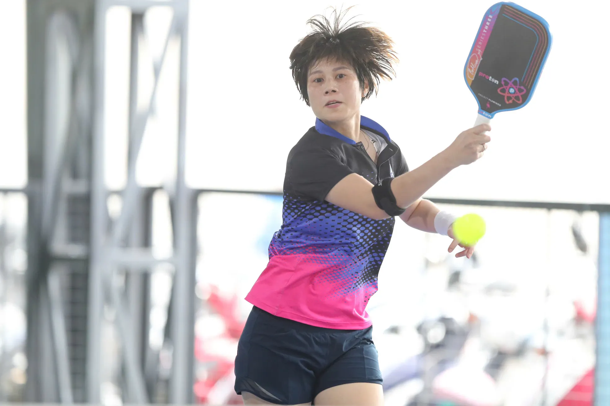 Những khoảnh khắc ấn tượng trong ngày đầu tranh tài của Giải Vô địch Pickleball Việt Nam 2025 ảnh 12
