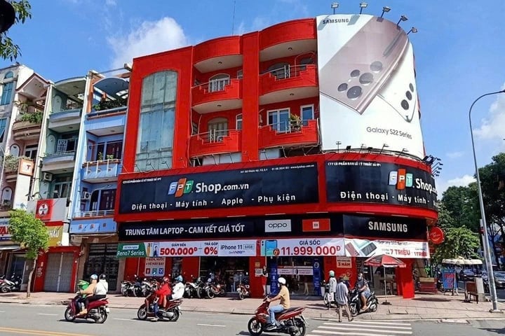 تعتقد شركة FPT Retail أنه ليس فقط FPT Shop ولكن أيضًا Long Chau ستشارك في المستقبل.