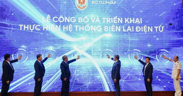 Bộ Tư pháp ra mắt phần mềm biên lai điện tử Thi hành án dân sự