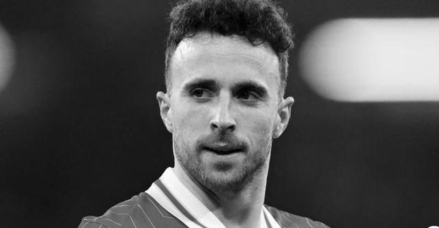 Sổ tang online tưởng nhớ Diogo Jota bị quá tải, HLV Liverpool nghẹn lòng ‘gửi’ thư cho học trò- Ảnh 1.