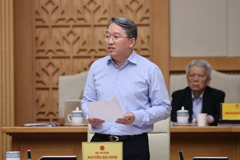 Thủ tướng yêu cầu kiên định mục tiêu, thực hiện "3 tăng tốc"