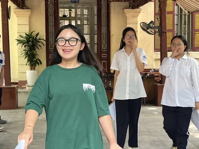 Khoảng 20h tối nay, Hà Nội công bố kết quả thi lớp 10 ảnh 1