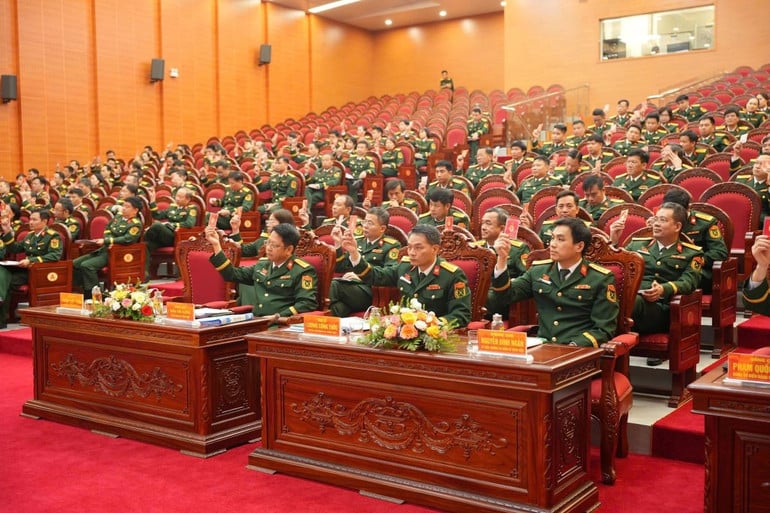 bieu-quyet-103.jpg