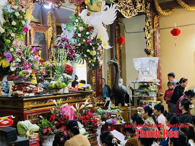 “Hàn Sơn kỳ ngộ duyên thiên sắc”