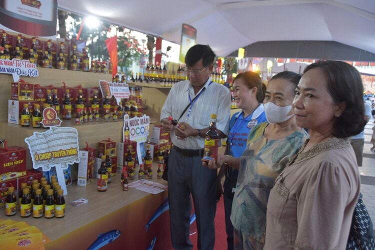 Preserving Phu Quoc fish sauce brand