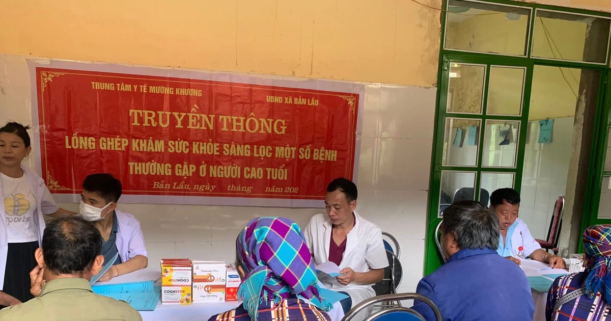 Truyền thông lồng ghép khám sức khỏe cho người cao tuổi