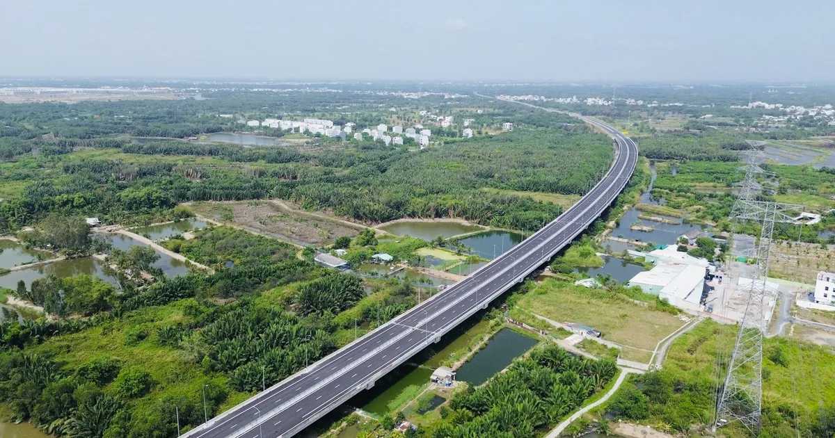 2 phương án đầu tư mở rộng đường bộ cao tốc Bắc - Nam