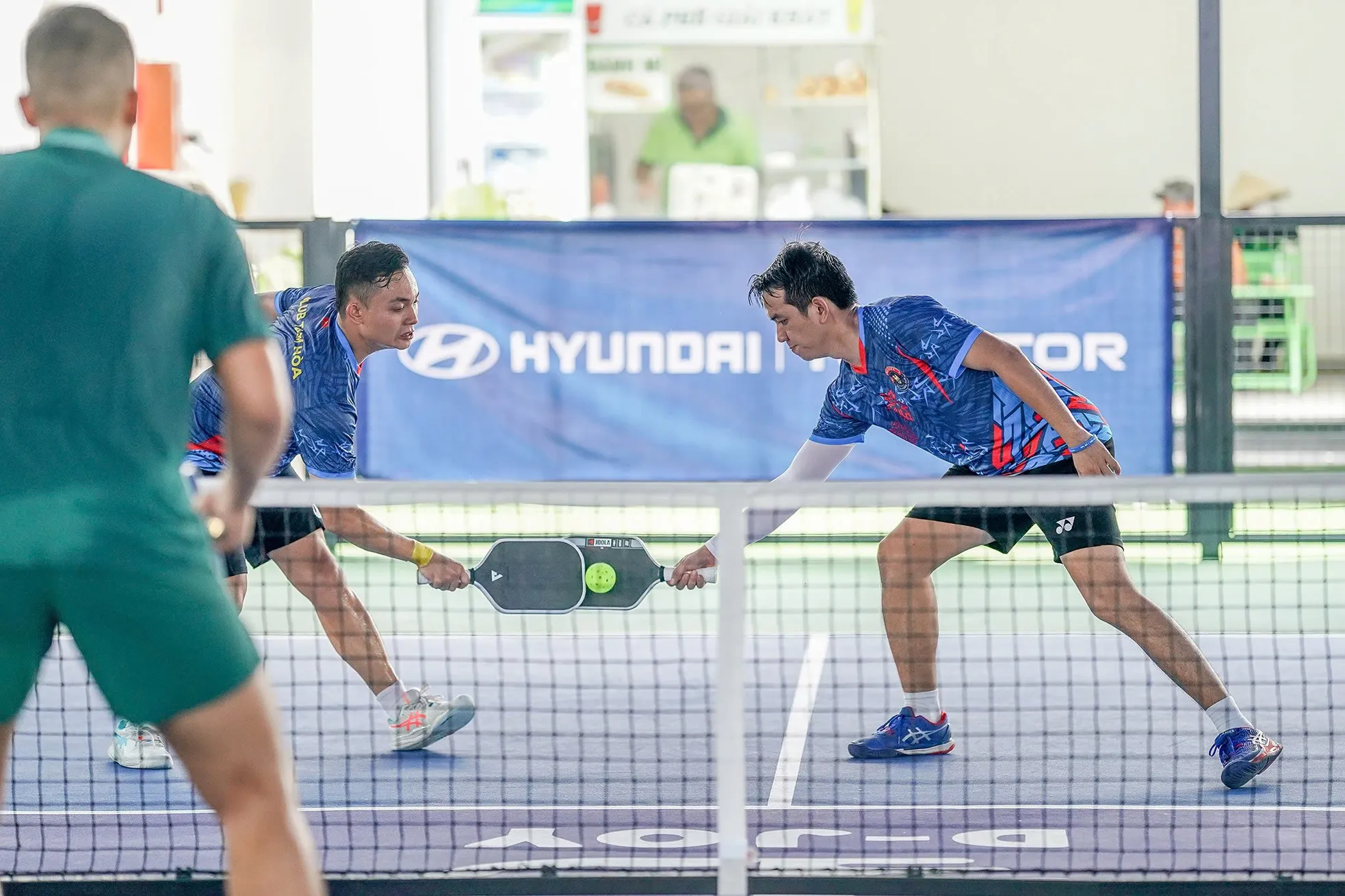 Những khoảnh khắc ấn tượng trong ngày đầu tranh tài của Giải Vô địch Pickleball Việt Nam 2025 ảnh 14