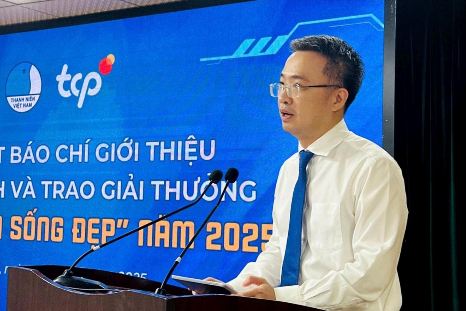 ង្វៀន-ទុង-ឡាំ(១).jpg