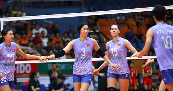 Defeating Chinese Taipei, Vietnam team competes in VTV Cup 2025 volleyball final