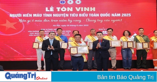 “Người thắp lửa” hiến máu tình nguyện