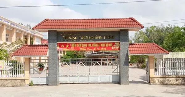 ករណី​ដាក់​វិន័យ​លើ​គ្រូ៖ នាយក​សាលា​ផ្ទេរ​មក​គ្រូ​ស្នាក់​នៅ