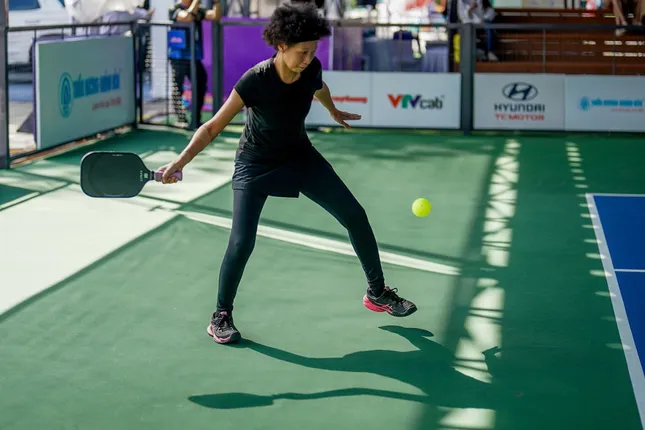Ngày thứ hai Giải Pickleball Việt Nam - Cúp Hyundai Thành Công 2025: Xác định nhiều cặp chung kết ảnh 57