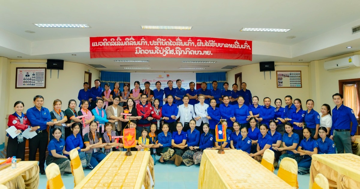 Kingsport បរិច្ចាគឧបករណ៍វេជ្ជសាស្ត្ររាប់រយដល់ប្រជាជនឡាវ