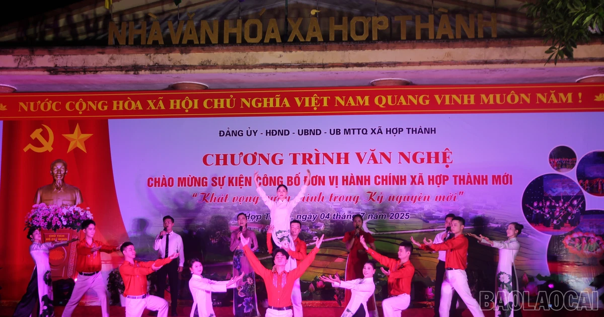 Hợp Thành tổ chức chương trình văn nghệ chào mừng sự kiện công bố thành lập xã