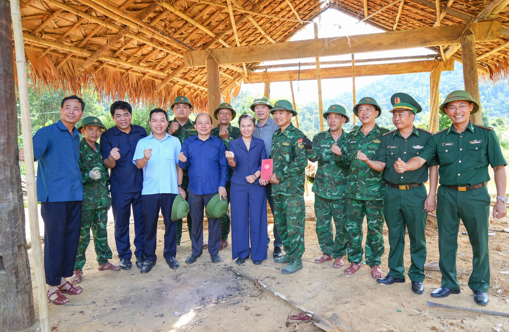 Phó Bí thư Võ Thị Minh Sinh-10