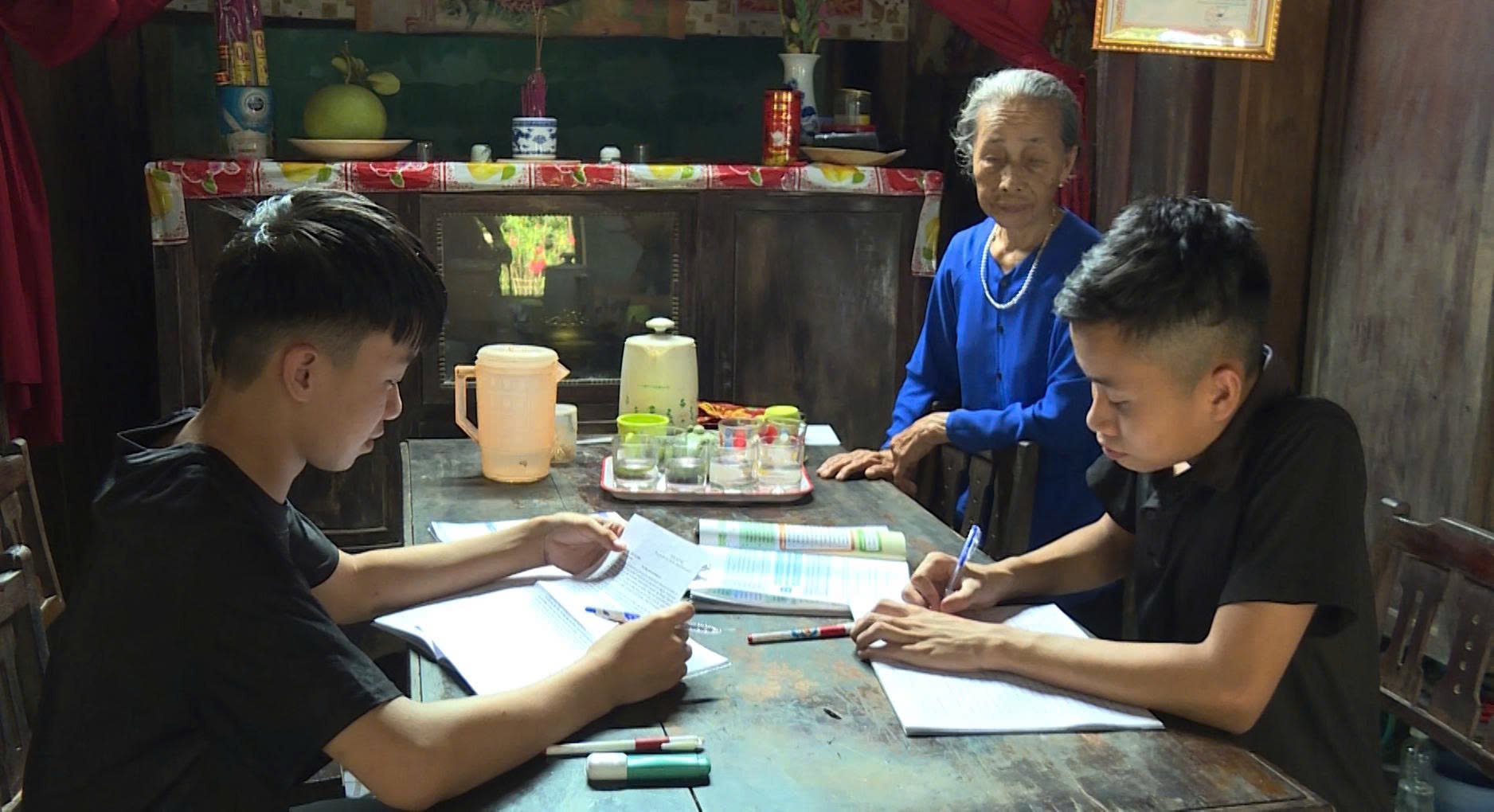 Hơn 30 năm lặng lẽ “ươm những mầm xanh”