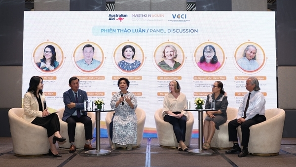 ឆ្ពោះទៅរកការថែទាំដ៏ទូលំទូលាយសម្រាប់មនុស្សចាស់