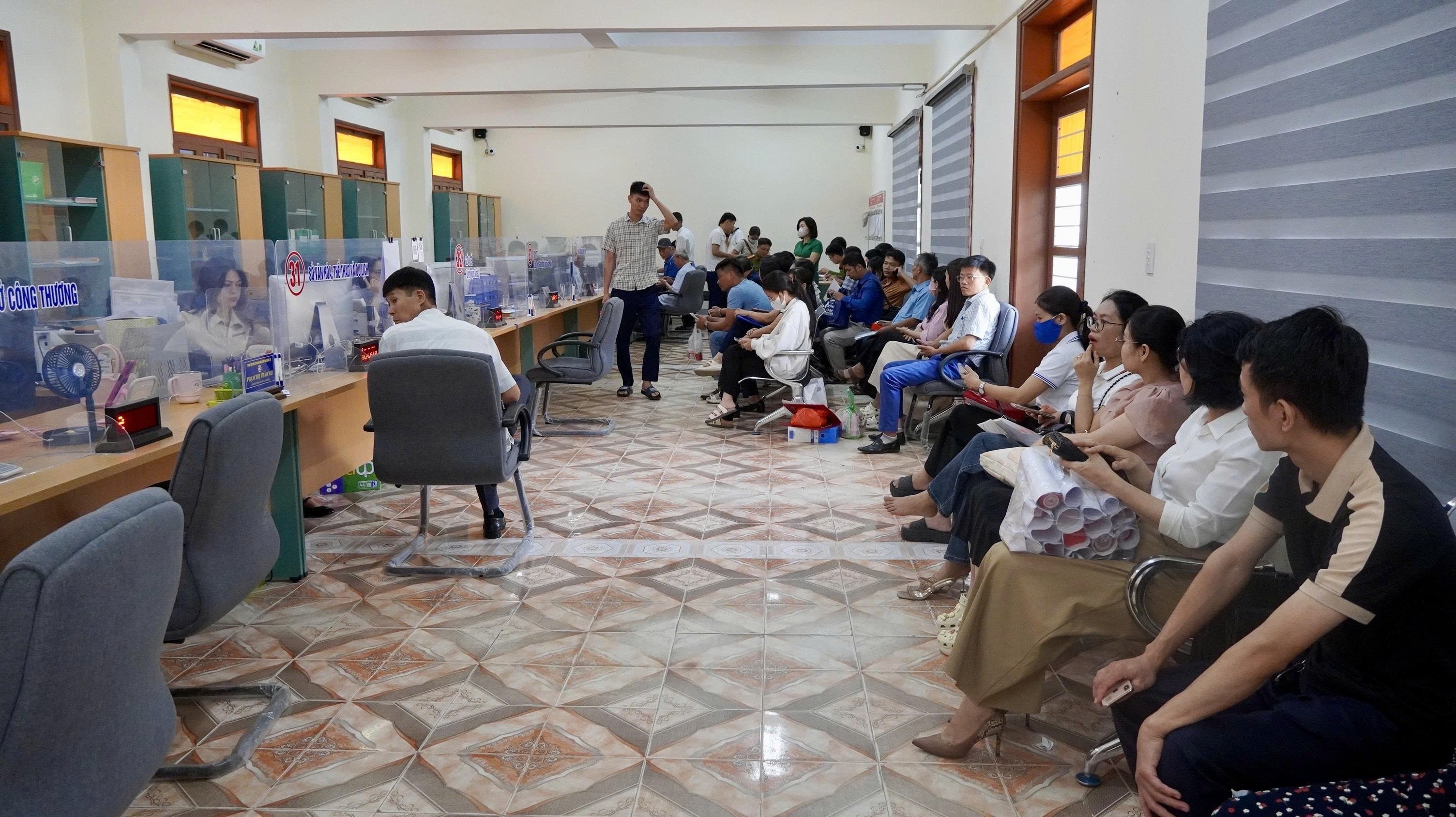 Thích ứng linh hoạt, nâng cao chất lượng phục vụ