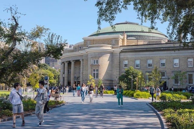 Canada tăng yêu cầu chứng minh tài chính với du học sinh từ tháng 9 - Ảnh 1.