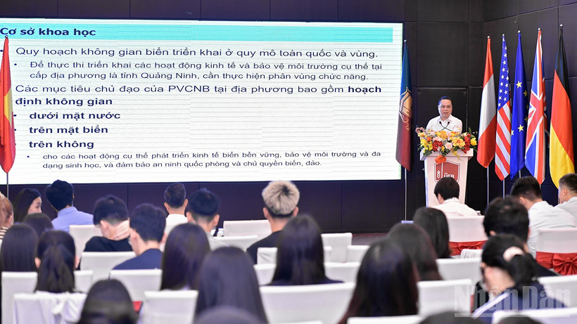 Experts presented papers at the workshop.