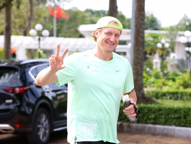 Những hình ảnh vui nhộn tại giải marathon quốc tế đầu tiên của TP Cần Thơ mới- Ảnh 12.