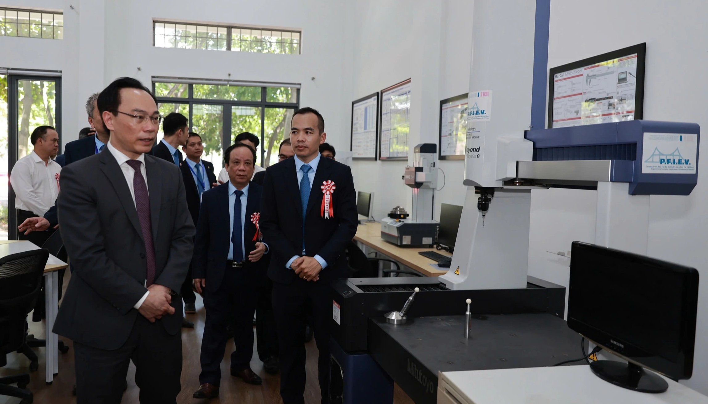 Đầu tư 40 tỉ đồng xây phòng thí nghiệm cơ điện tử cho sinh viên Đà Nẵng- Ảnh 2.