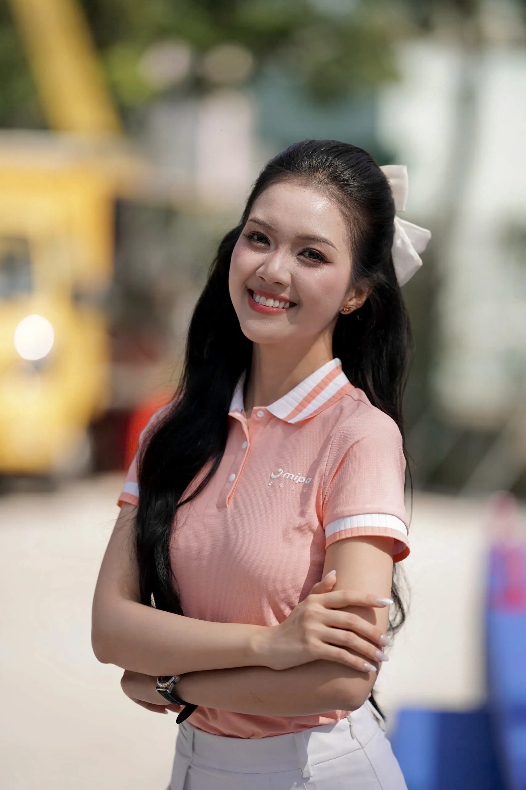 Nhan sắc đại sứ nghệ thuật của Hoa hậu Việt Nam khi làm MC giải Vô địch Pickleball Vietnam ảnh 6