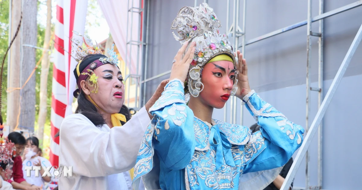 ការអប់រំវប្បធម៌ជាតិក្នុងបរិបទនៃសមាហរណកម្ម និងសកលភាវូបនីយកម្ម