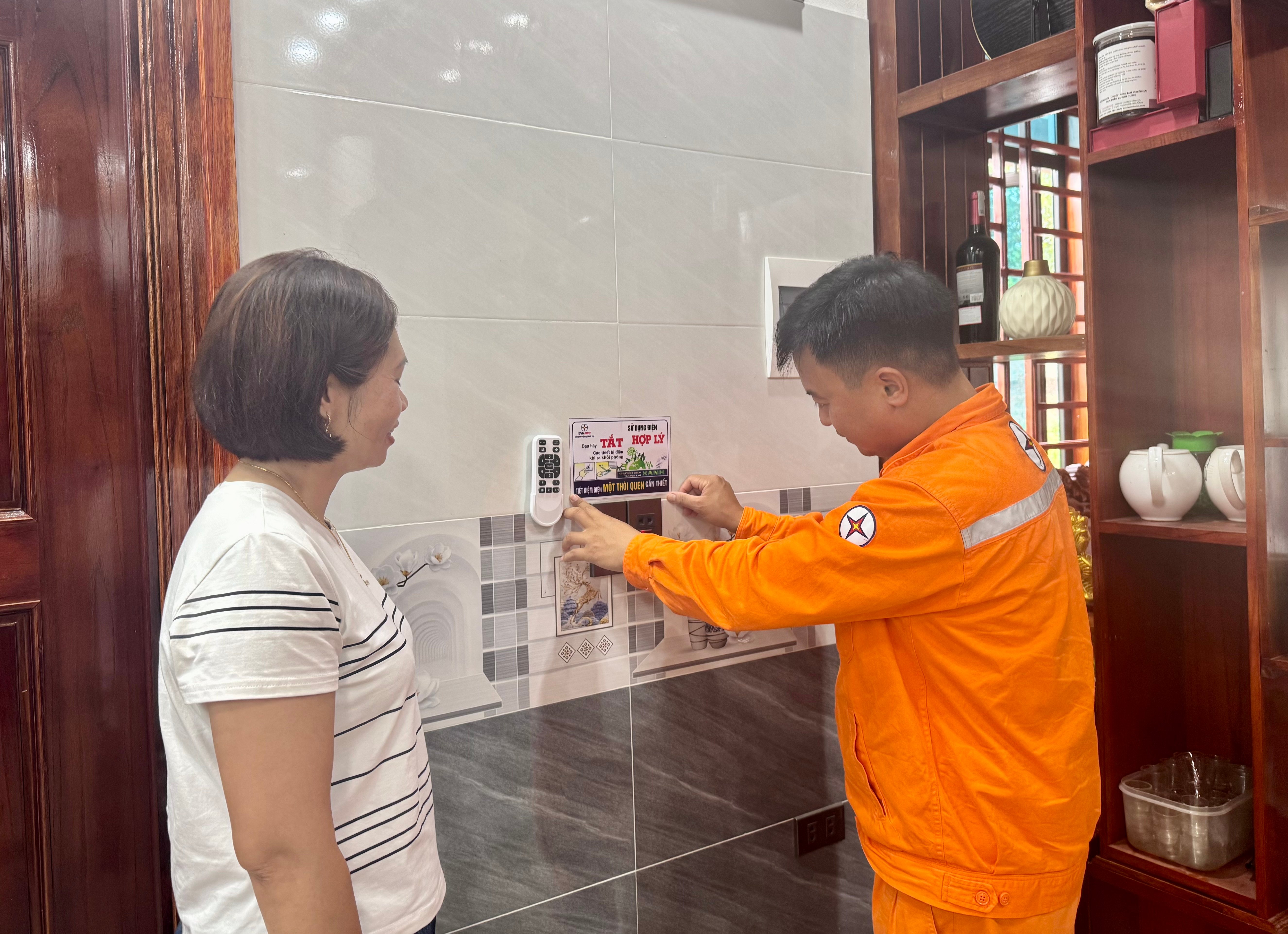 Nguyên nhân tiền điện tháng 6 tăng đột biến