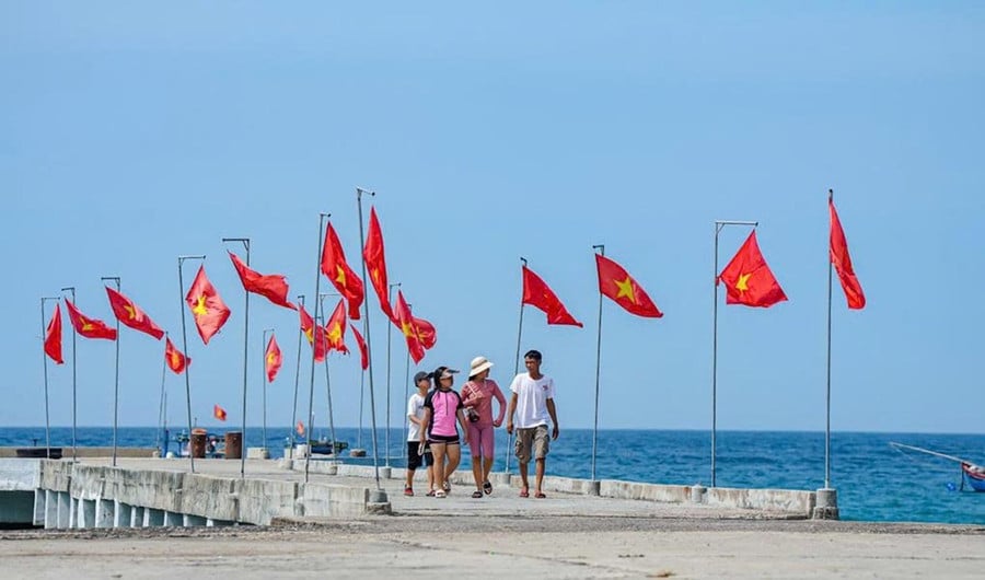 lay1-cau-cang-nhon-chau.jpg