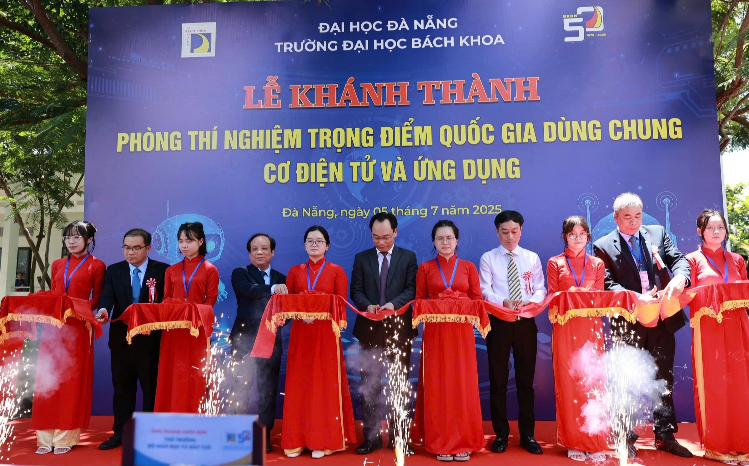 Đầu tư 40 tỉ đồng xây phòng thí nghiệm cơ điện tử cho sinh viên Đà Nẵng- Ảnh 1.