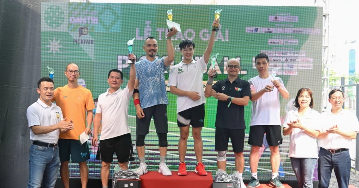 Pickleball Men's Doubles Championship បានកំណត់ Dan Tri Lead