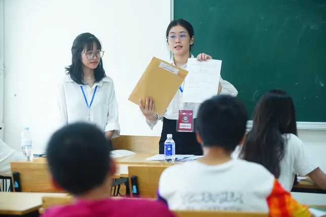 Trưởng Ban tổ AIMO 2025: Kỳ thi là nơi chắp cánh cho khát vọng của thế hệ trẻ ảnh 7