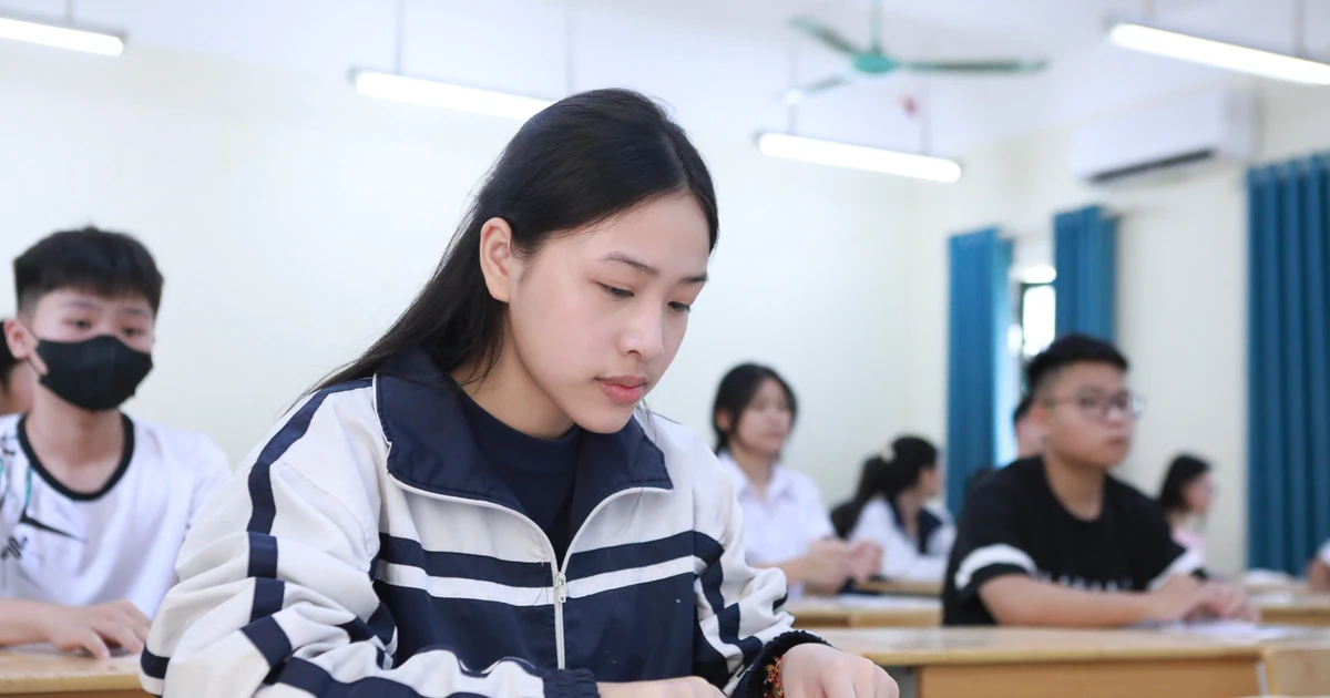 Lý giải việc nhiều trường THPT ở Hà Nội 10 điểm đã trúng tuyển