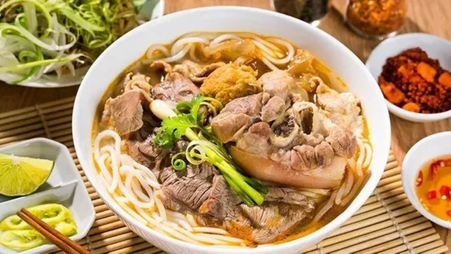 'ចំណេះដឹងប្រជាជន' Bun Bo Hue ក្លាយជាបេតិកភណ្ឌវប្បធម៌អរូបីជាតិ