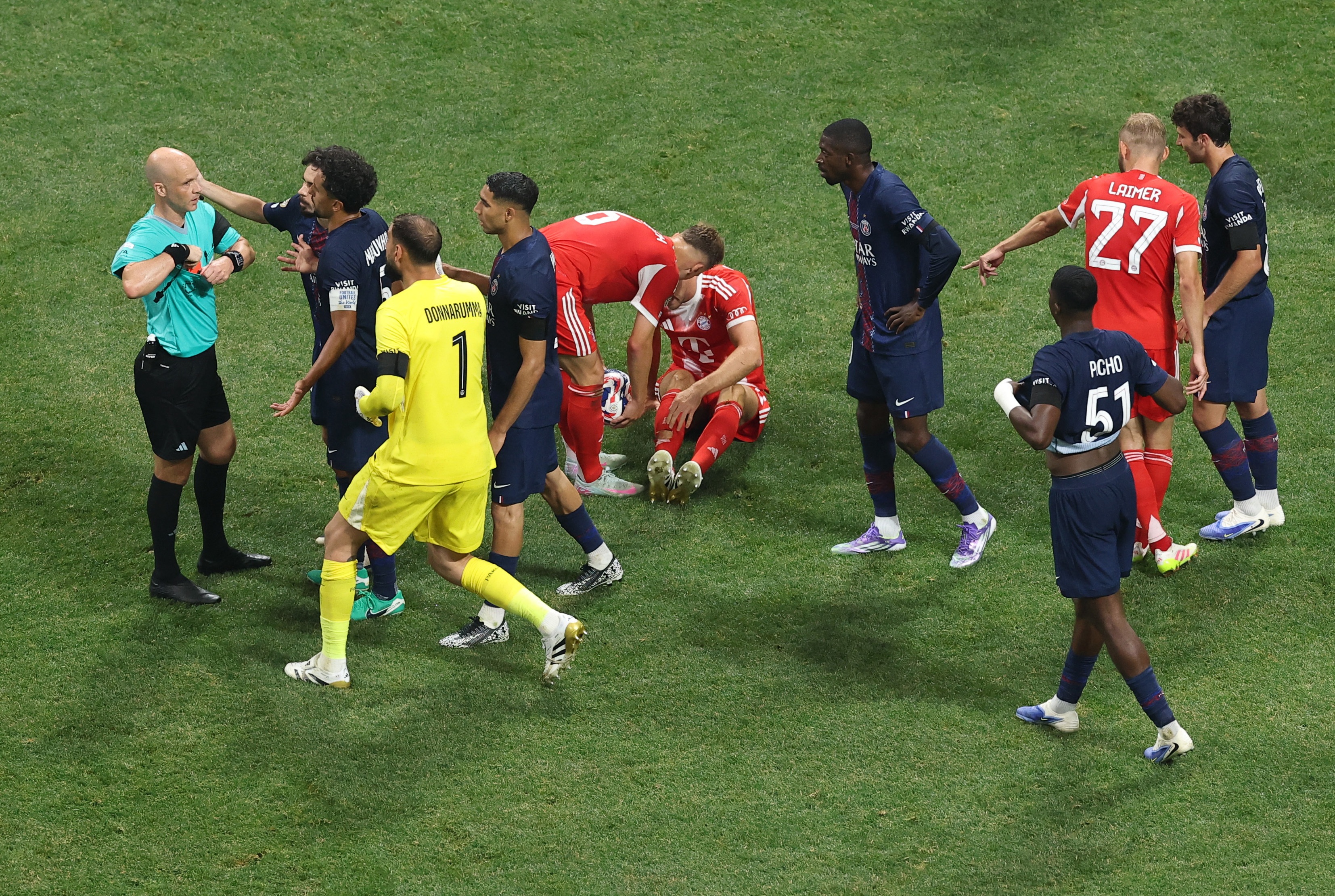 PSG vs Bayern ២