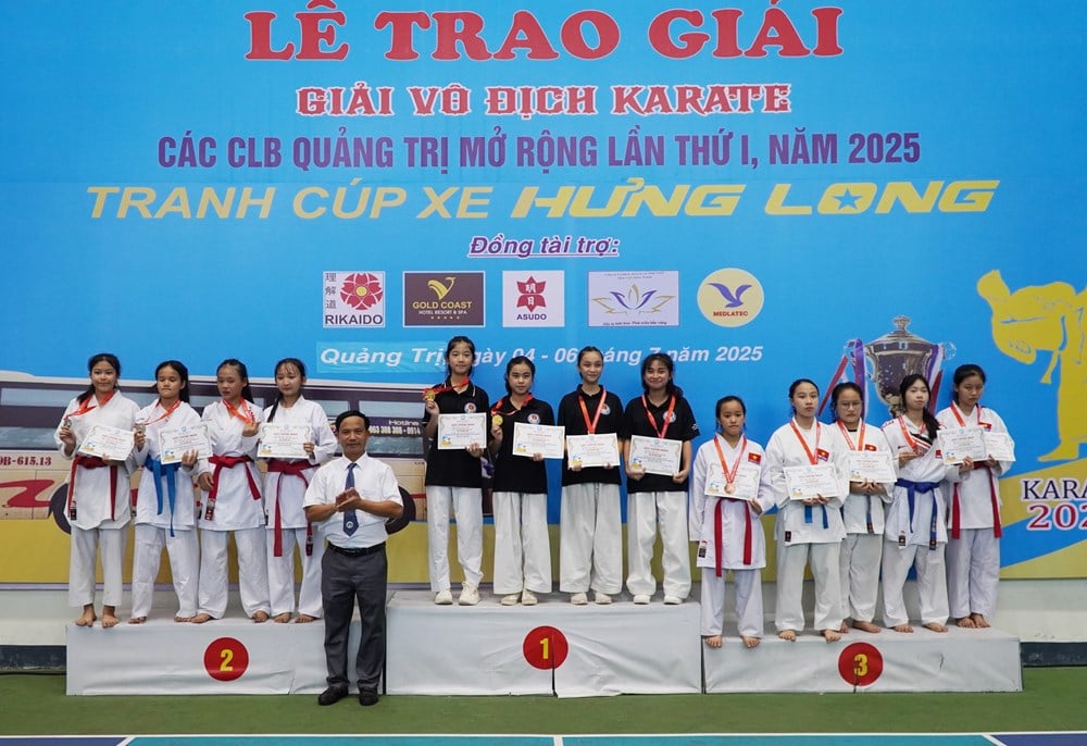 Sôi nổi, kịch tính và đầy ấn tượng - ảnh 3