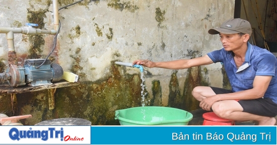Nhiều làng quê mỏi mòn chờ nước sạch