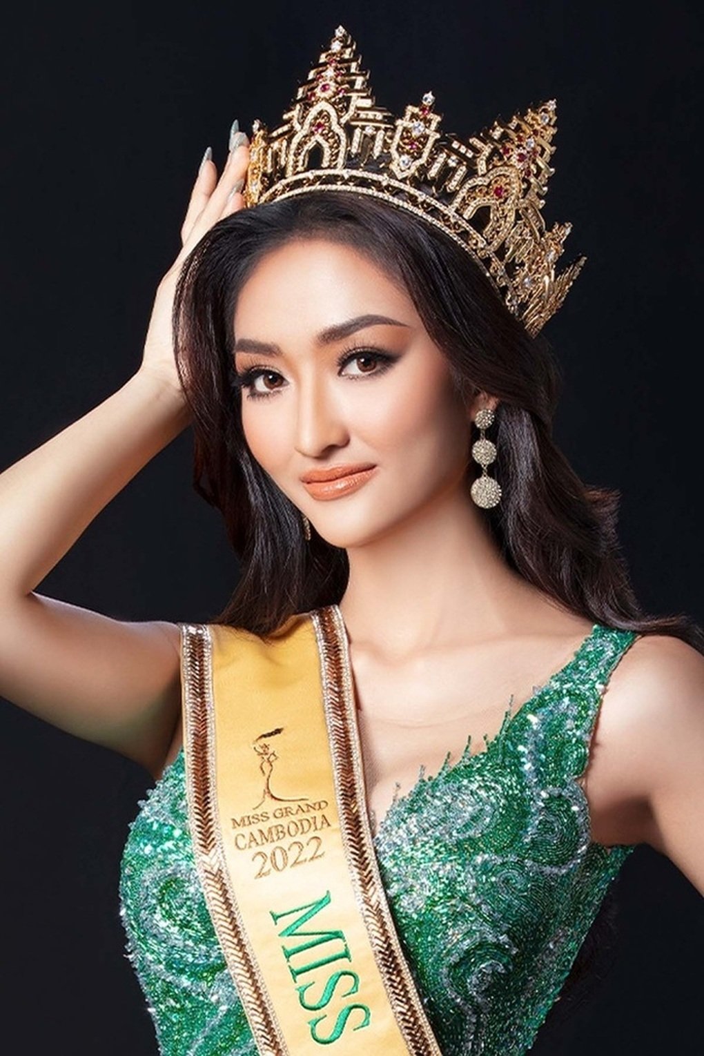 Người đẹp Campuchia bỏ danh hiệu Á hậu của cuộc thi Hoa hậu Hòa bình - 1