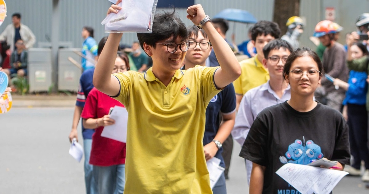 Đáp án chính thức môn toán thi tốt nghiệp THPT 2025 theo chương trình cũ