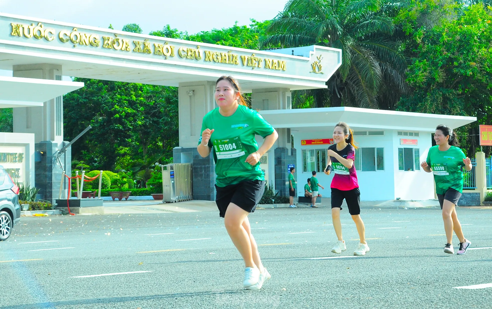 Hơn 5.000 vận động viên chạy tại Mekong Delta Marathon lần thứ 6 ảnh 3