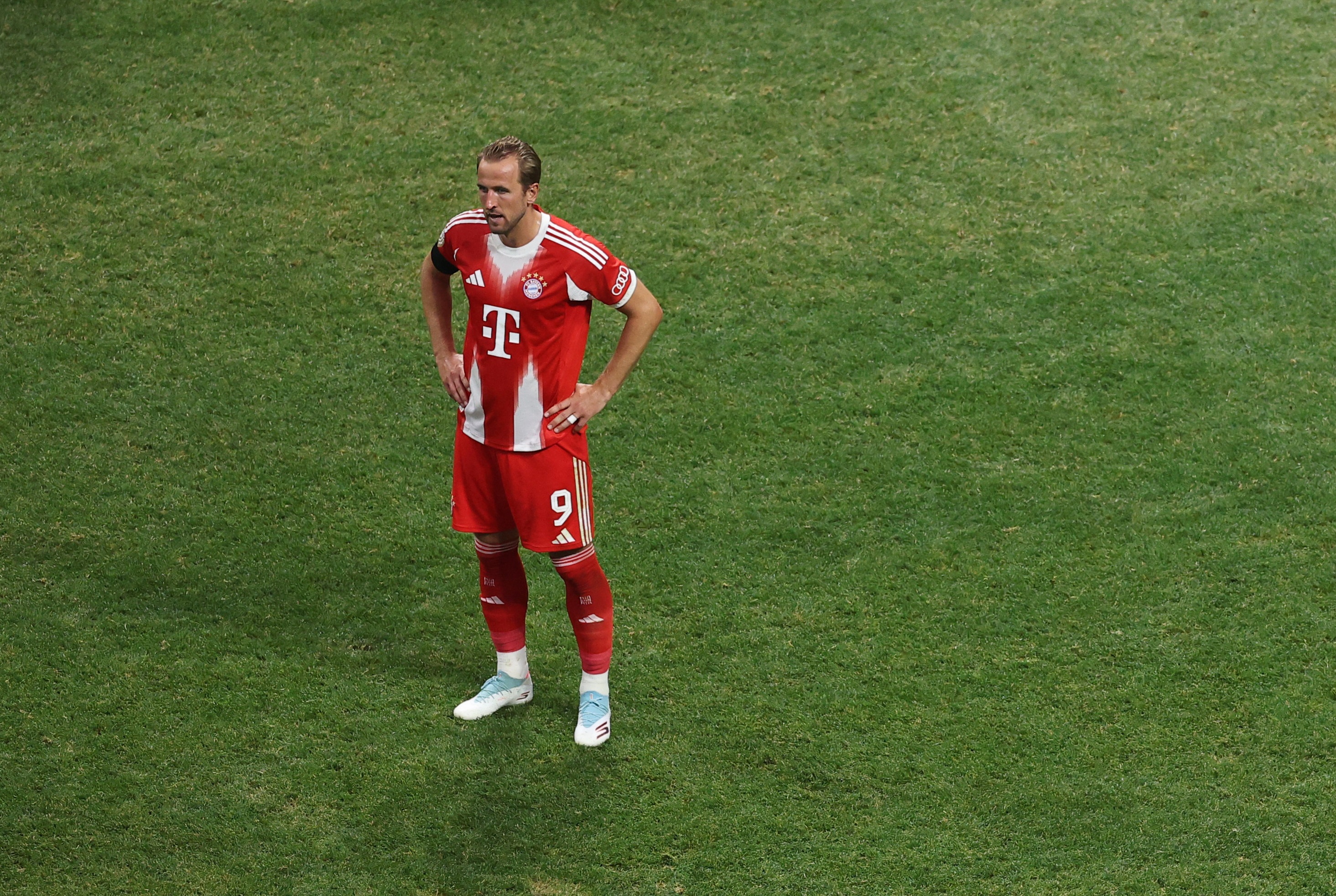 PSG vs Bayern ៣