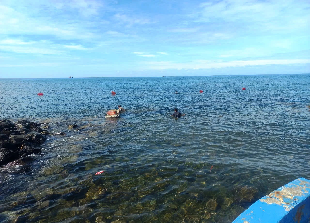 Installing buoy system to limit swimming area in Con Co special zone